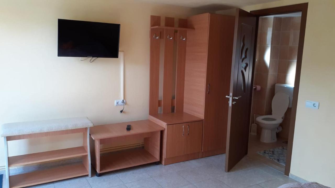 Casa Raisa & Maria Hotel ออกนา ซีบิวลุย ภายนอก รูปภาพ